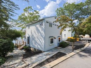 18 Lakeshore Drive, Hopkinton MA 01748