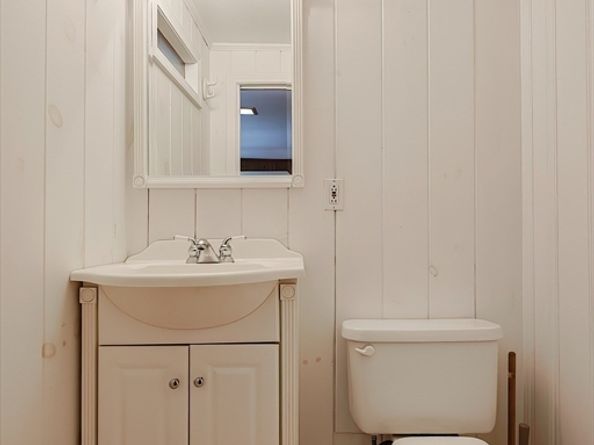 18 Lakeshore Drive, Hopkinton MA 01748
