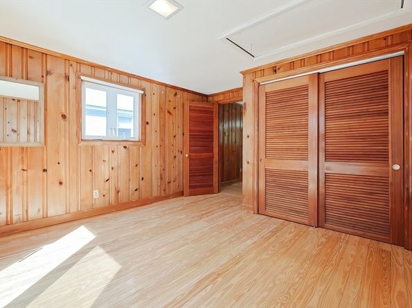 18 Lakeshore Drive, Hopkinton MA 01748