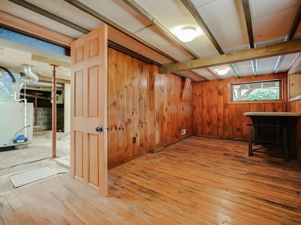 18 Lakeshore Drive, Hopkinton MA 01748