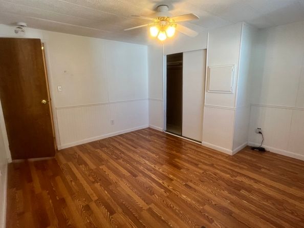 4 Joseph St, Wareham MA 02538