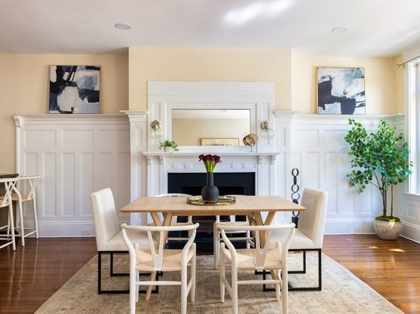 1898 Beacon 4, Brookline MA 02445