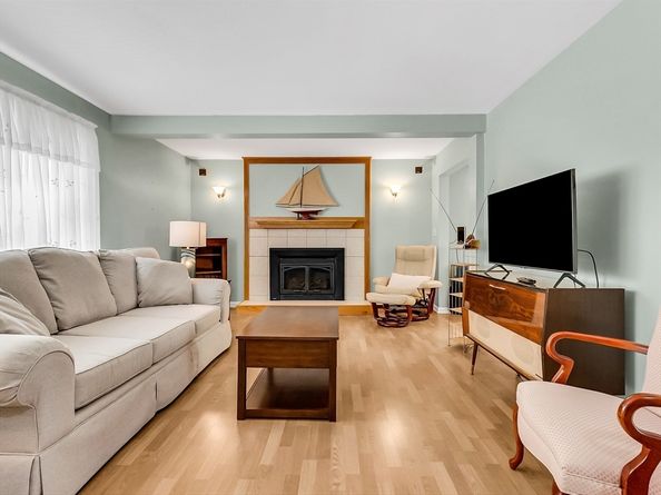 17 Elaine Avenue, Saugus MA 01906