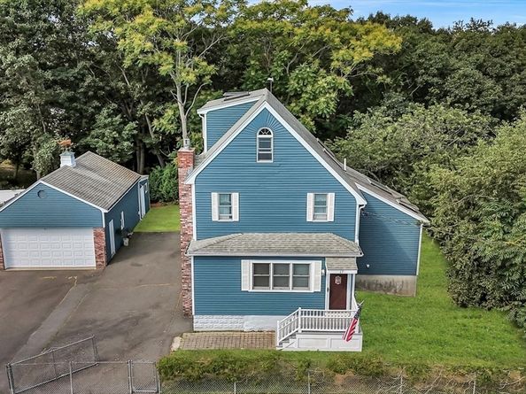 17 Elaine Avenue, Saugus MA 01906