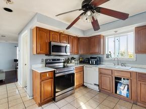 14 Jewetts Ct, Lynn MA 01902