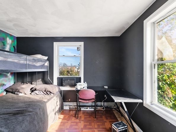 14 Jewetts Ct, Lynn MA 01902