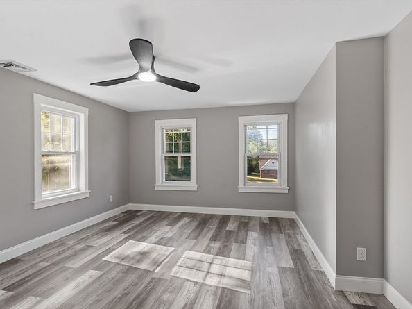 1220 Andover St, Tewksbury MA 01876