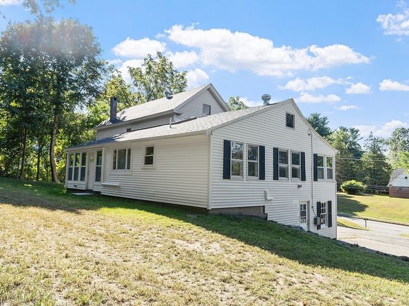 1220 Andover St, Tewksbury MA 01876