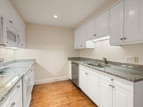 1 Huntington 904, Boston MA 02116