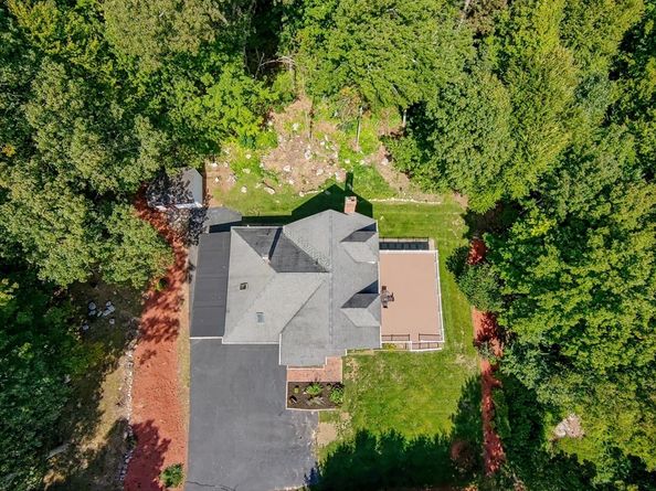 3 Flagg Dr, Leicester MA 01524