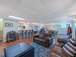 3 Flagg Dr, Leicester MA 01524