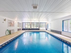 3 Flagg Dr, Leicester MA 01524