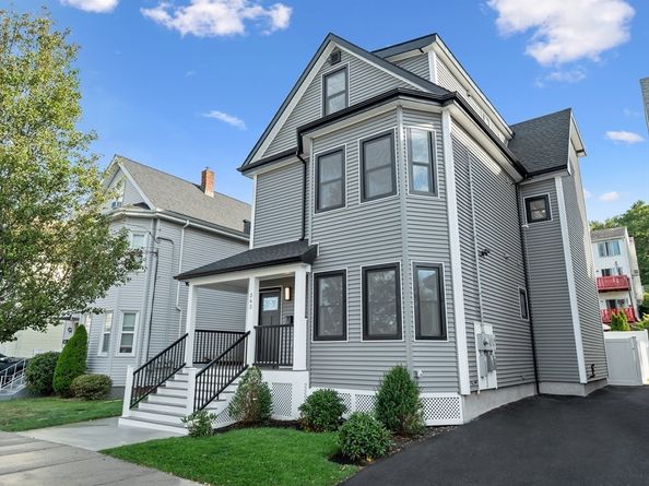 262 Park Ave, Revere MA 02151