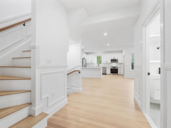 262 Park Ave, Revere MA 02151