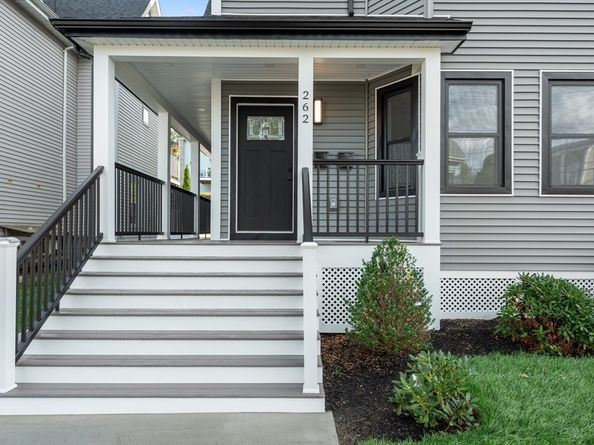 262 Park Ave, Revere MA 02151