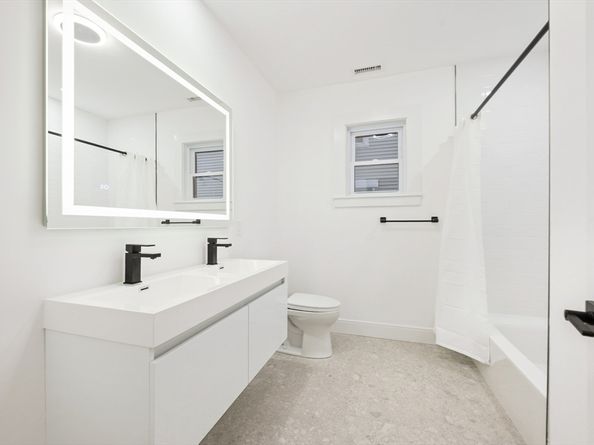 262 Park Ave, Revere MA 02151