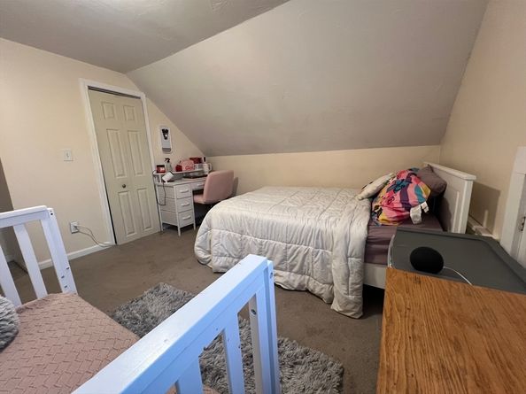 40 Chestnut St, Milford MA 01757