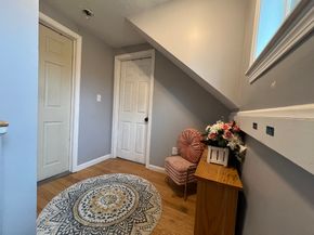 40 Chestnut St, Milford MA 01757