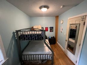 40 Chestnut St, Milford MA 01757