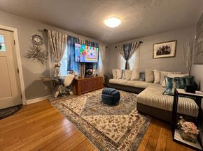 40 Chestnut St, Milford MA 01757