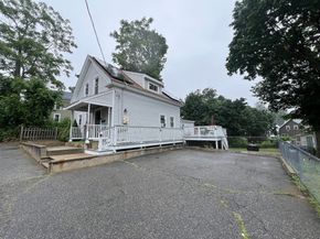 40 Chestnut St, Milford MA 01757