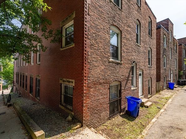108-116 Winthrop Rd, Brookline MA 02445