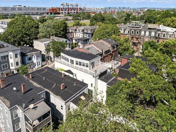 647 E 3rd St, Boston MA 02127