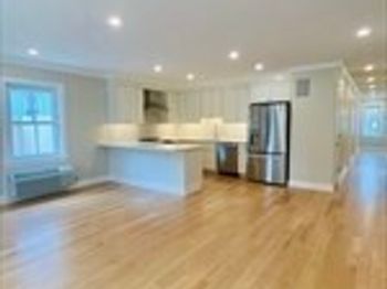 15 Yuill Circle