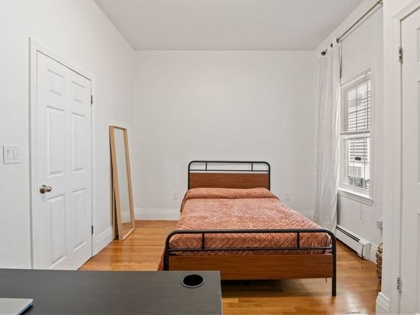 249 Roxbury St 1, Boston MA 02119