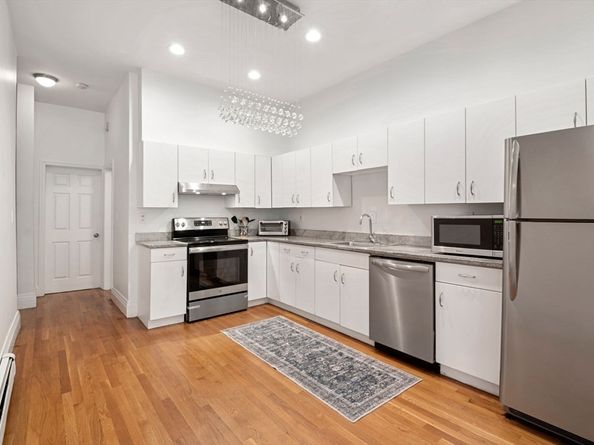 249 Roxbury St 1, Boston MA 02119