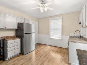 144 North St, Salem MA 01970