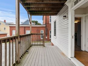144 North St, Salem MA 01970