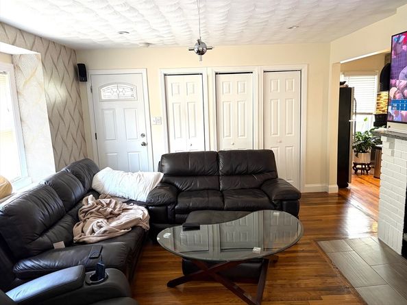 230 Fuller St, Boston MA 02124