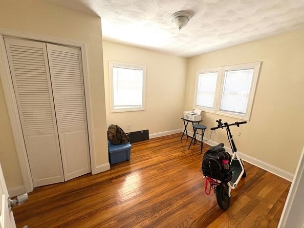 230 Fuller St, Boston MA 02124