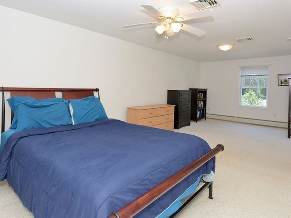 16 Sherwood Rd, Worcester MA 01602