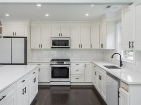398 Plymouth St, Bridgewater MA 02324