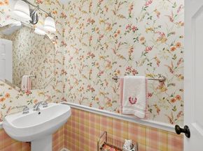 61 Bradstreete Crossing 61, Plymouth MA 02360
