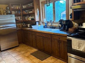 203 Brooks Ave, Templeton MA 01468