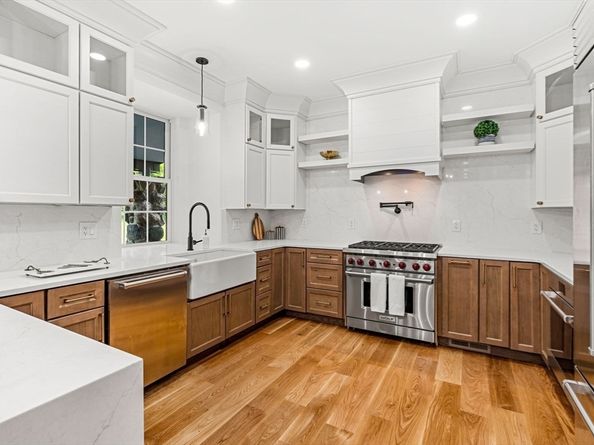 20 Wheeler Ln, Natick MA 01760