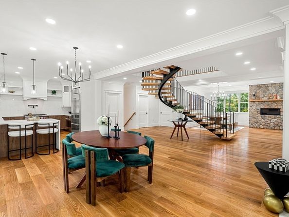 20 Wheeler Ln, Natick MA 01760