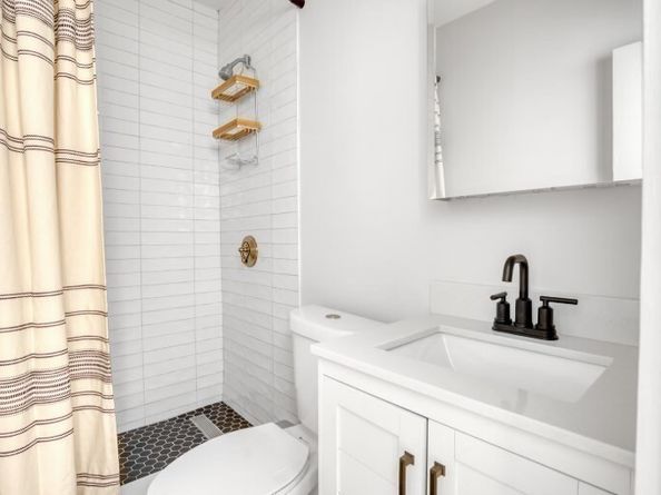 152 Salem St, Boston MA 02113