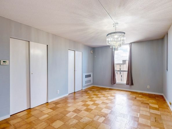 77 Pond Avenue 1207, Brookline MA 02445