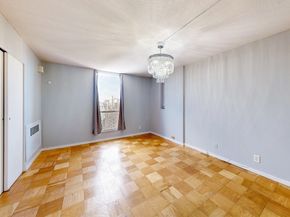 77 Pond Avenue 1207, Brookline MA 02445