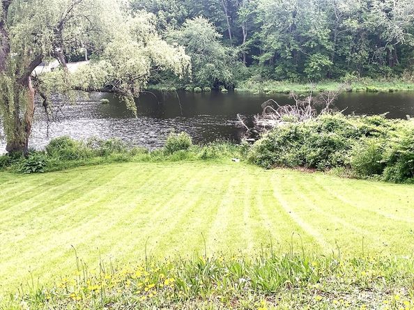 110 River St, Hudson MA 01749