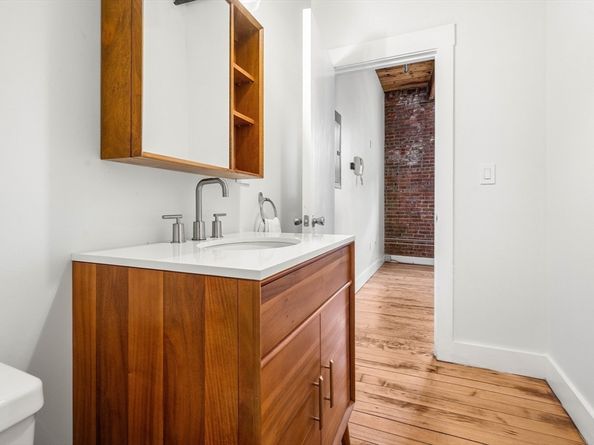 49 Munroe St 306, Lynn MA 01901