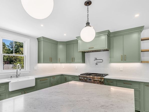 10 Hatch Farm Lane, Concord MA 01742
