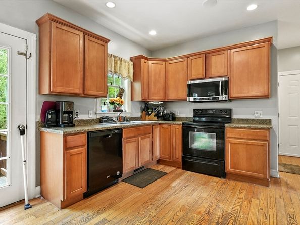 28 Hay Road, Ashburnham MA 01430