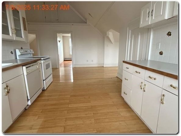 13 Portland St 4, Lynn MA 01902