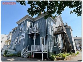 13 Portland St 4, Lynn MA 01902
