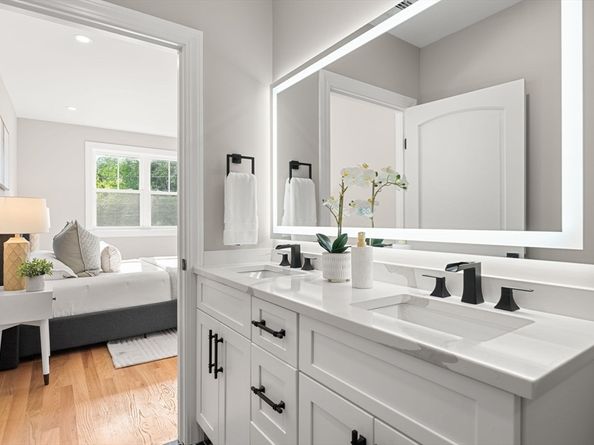 9 Vine 1, Weymouth MA 02188